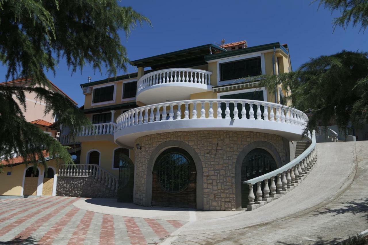 Villa Meri Rijeka Extérieur photo