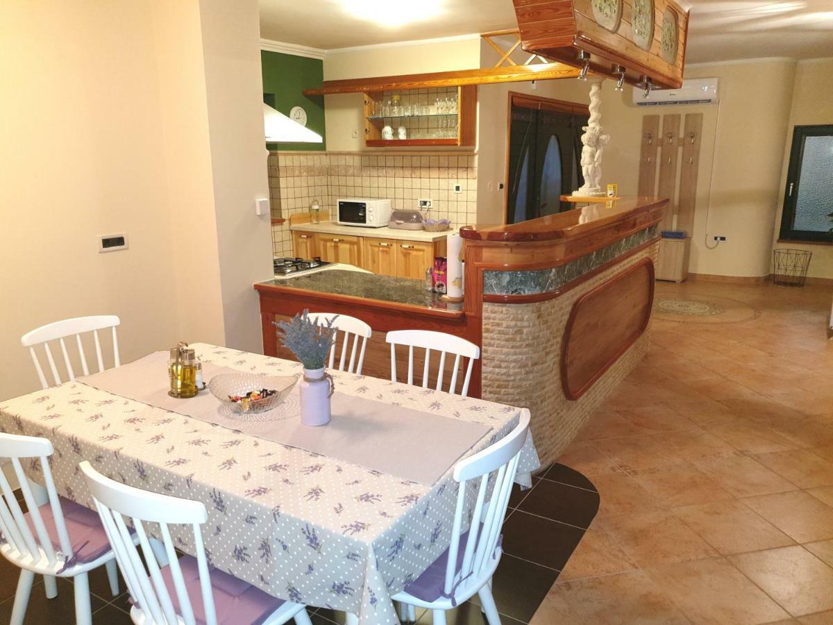 Villa Meri Rijeka Extérieur photo